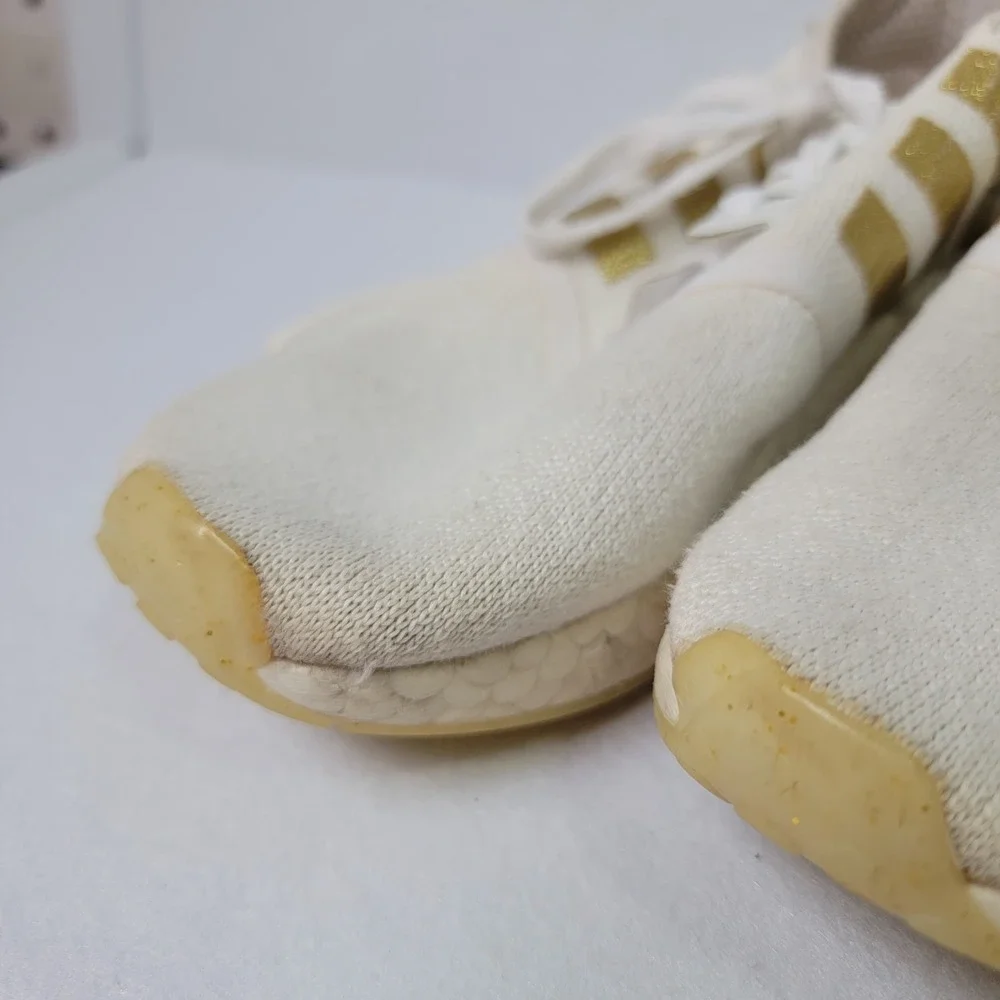 Size 4.5 Adidas kids NMD R1 Off White/gold Running Sneakers Shoes